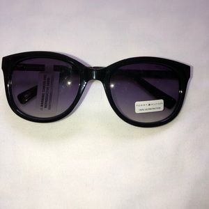 Tommy Hilfiger sunglasses